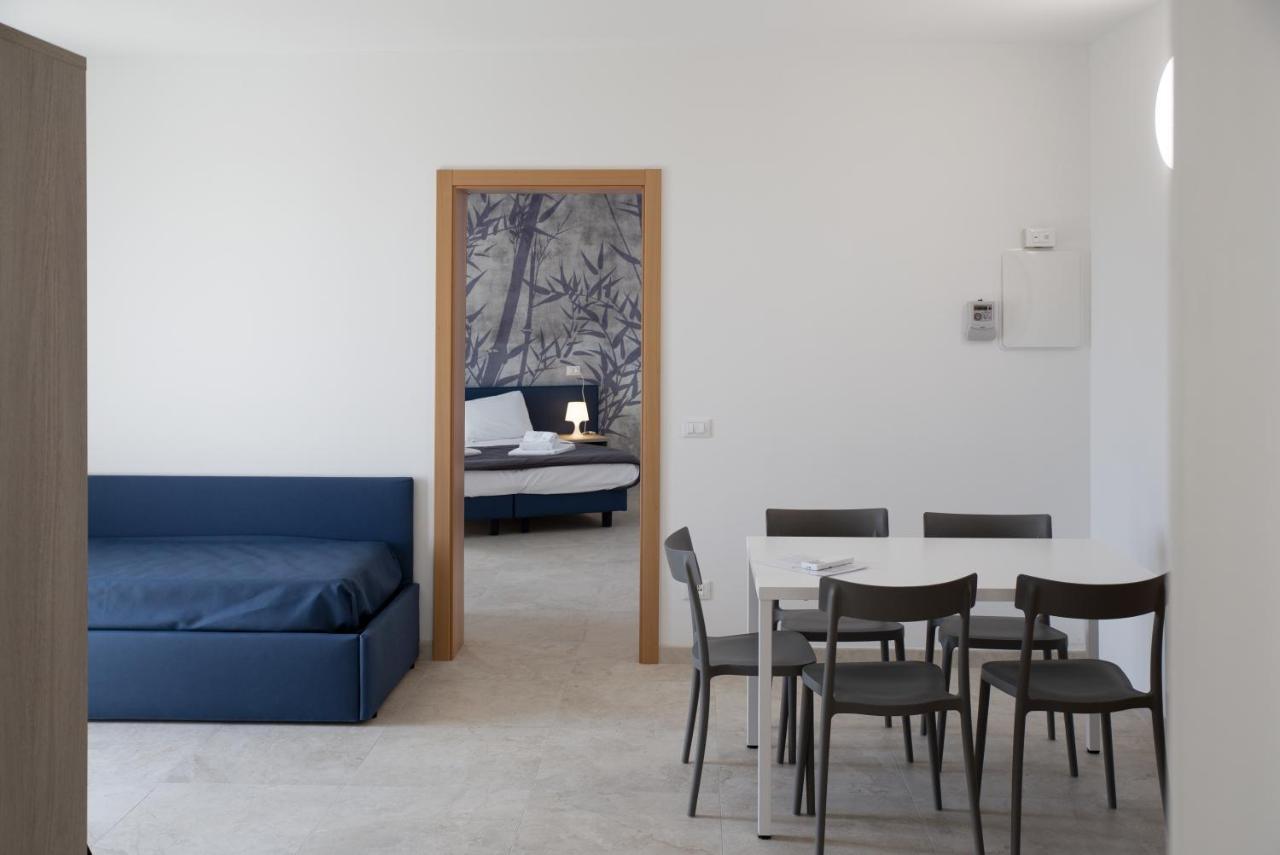 Residence Molino - Holiday Apartments Манерба дел Гарда Екстериор снимка
