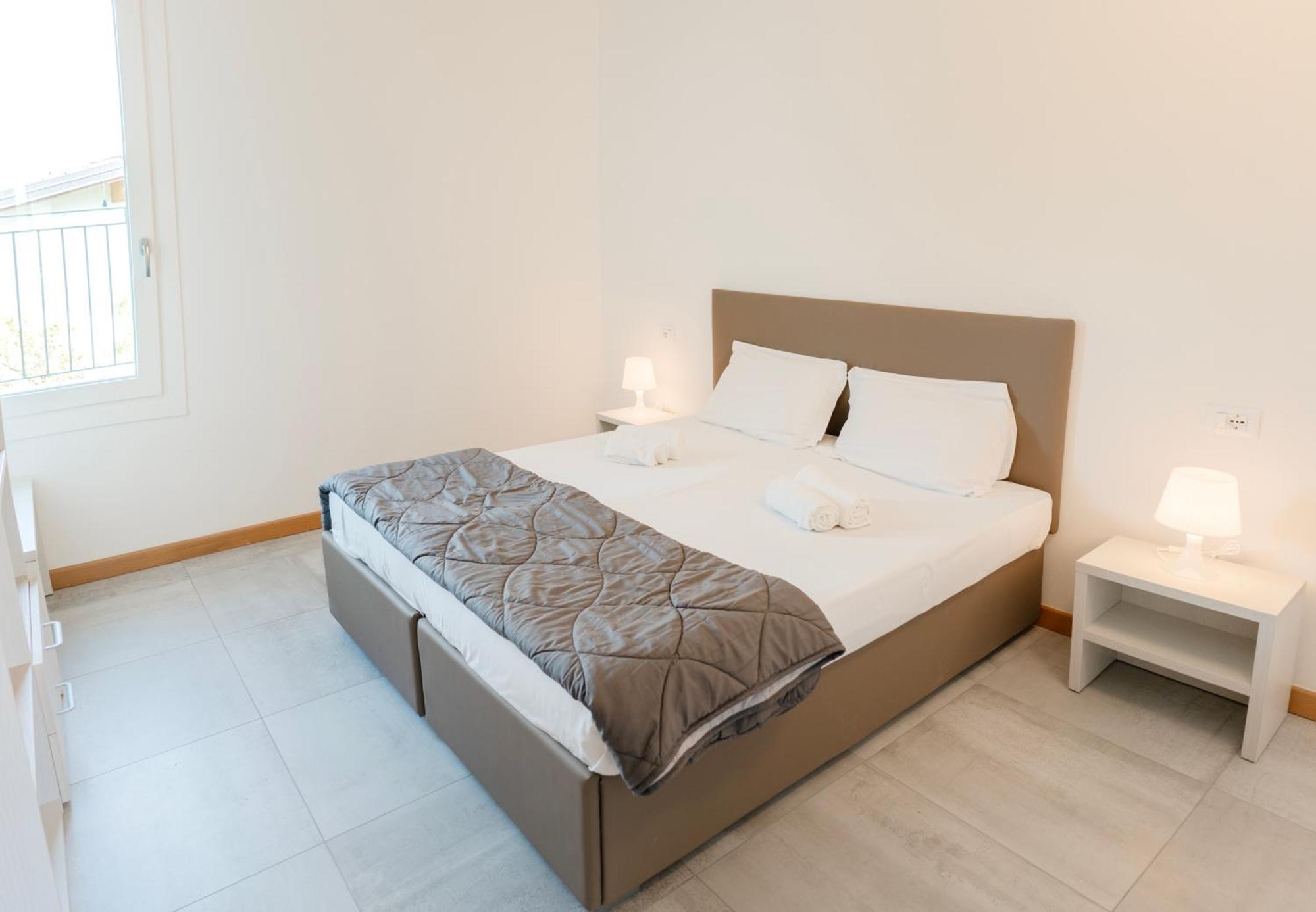 Residence Molino - Holiday Apartments Манерба дел Гарда Екстериор снимка